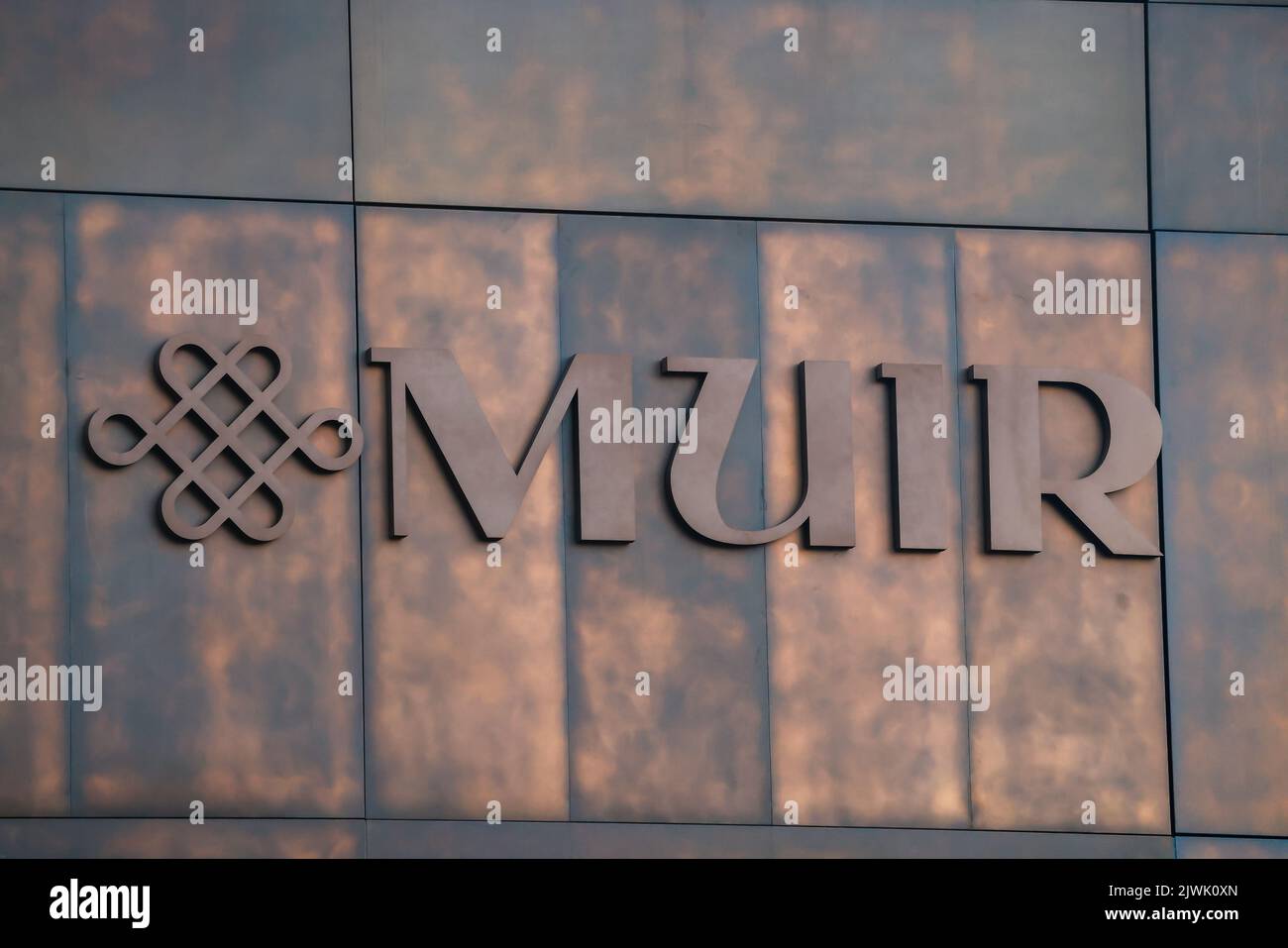 Logo du MUIR Luxury Hotel and Hospitality dans le quartier de la marque de la Reine. Il fait partie de la collection d'autographes. HALIFAX, NOUVELLE-ÉCOSSE, CANADA - AOÛT 2022 Banque D'Images