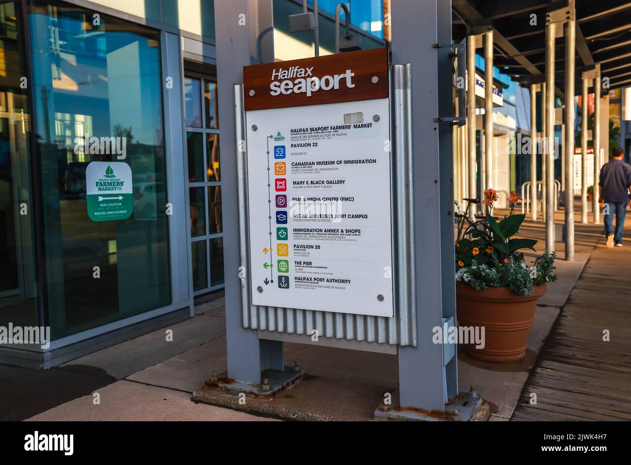 Halifax Seaport terminal de bateaux de croisière bord de mer panneau, points d'intérêts clés, information, points de repère, HALIFAX, NOUVELLE-ÉCOSSE, CANADA - AOÛT 2022 Banque D'Images