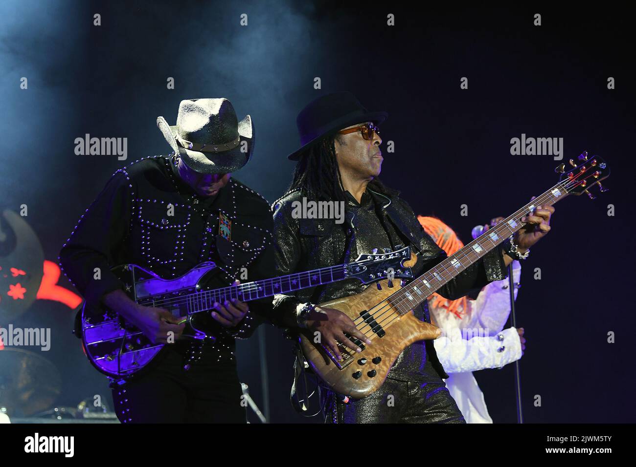 Rio de Janeiro, Brésil, 2 septembre 2022. Le guitariste Vernon Reid et le bassiste Doug Wimbish du groupe de rock Living Color, lors d'un concert à Rock in R. Banque D'Images