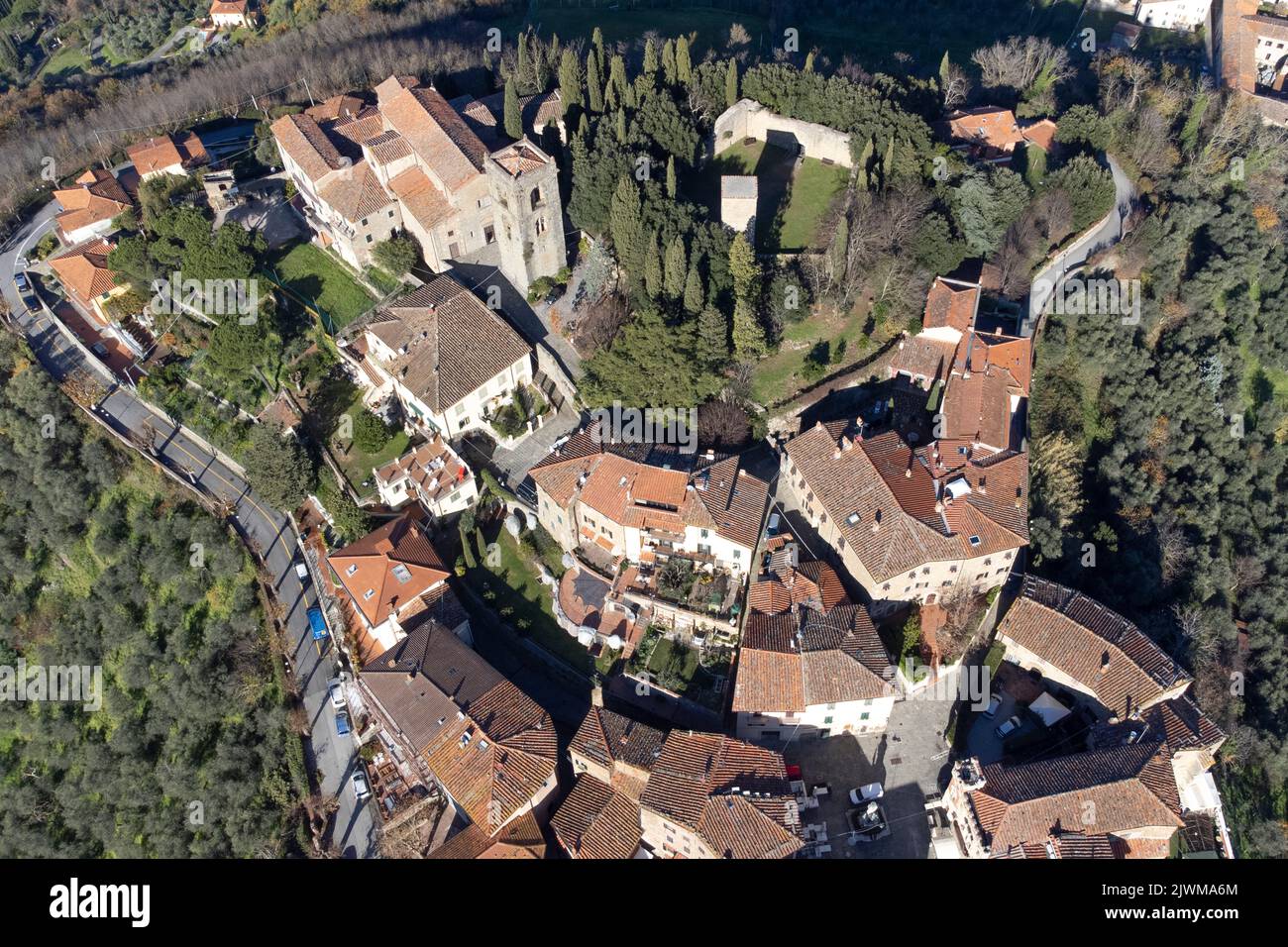 Paysage de drone italien Banque de photographies et d’images à haute ...