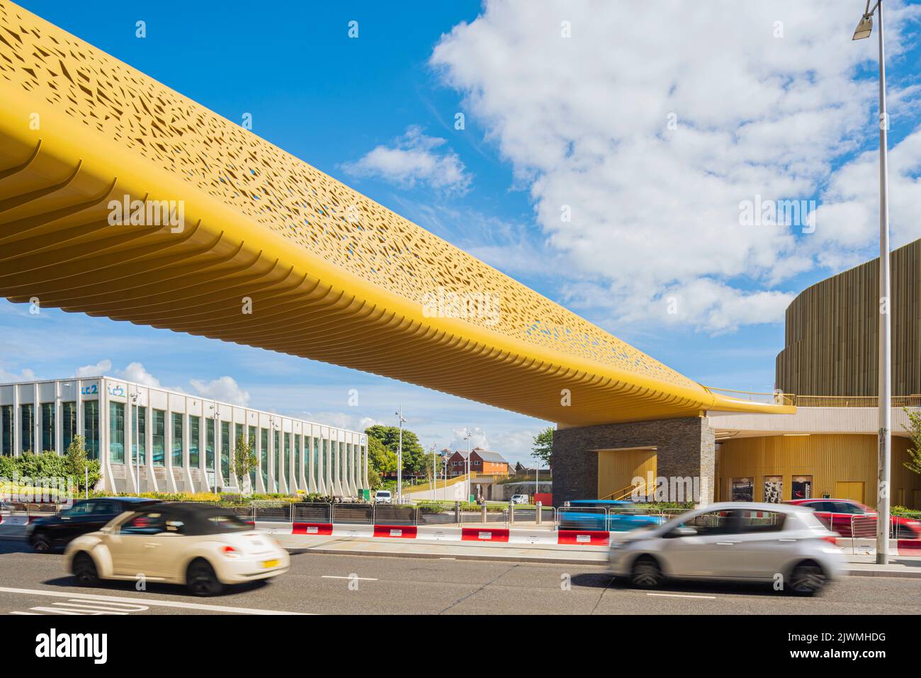 BAE COPR Bay Bridge et Swansea Arena Banque D'Images