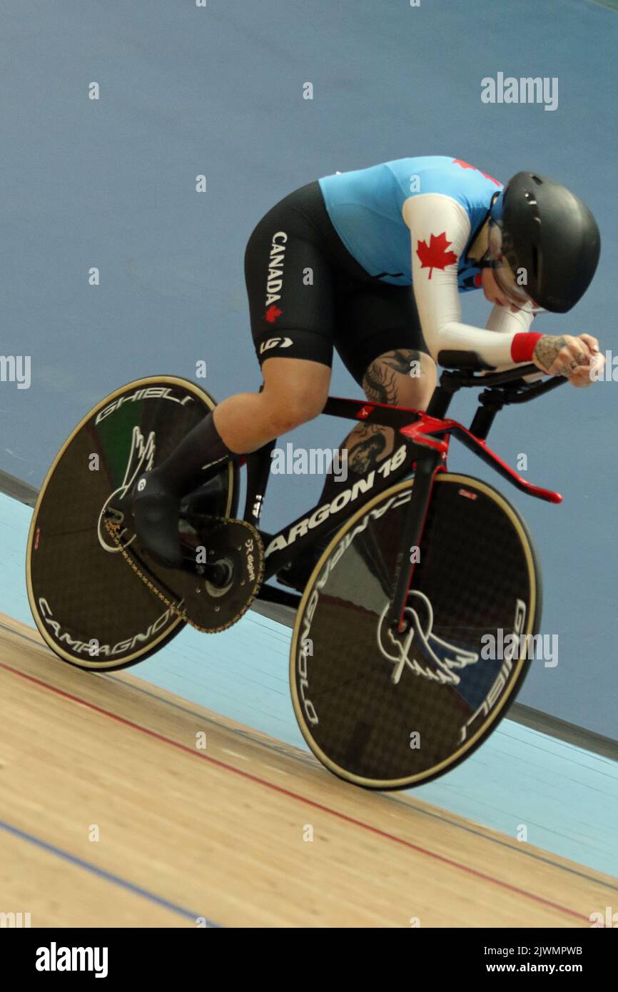 Devaney COLLIER du Canada dans la course à vélo individuelle féminine ...