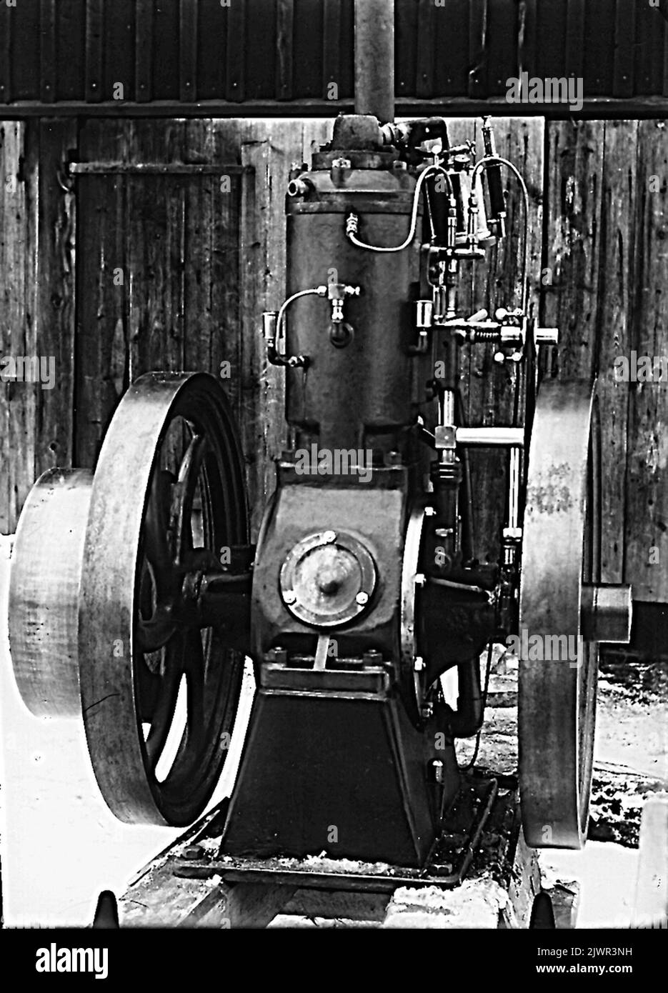 Moteur à boule d'allumage. Tändkulemotor. Banque D'Images