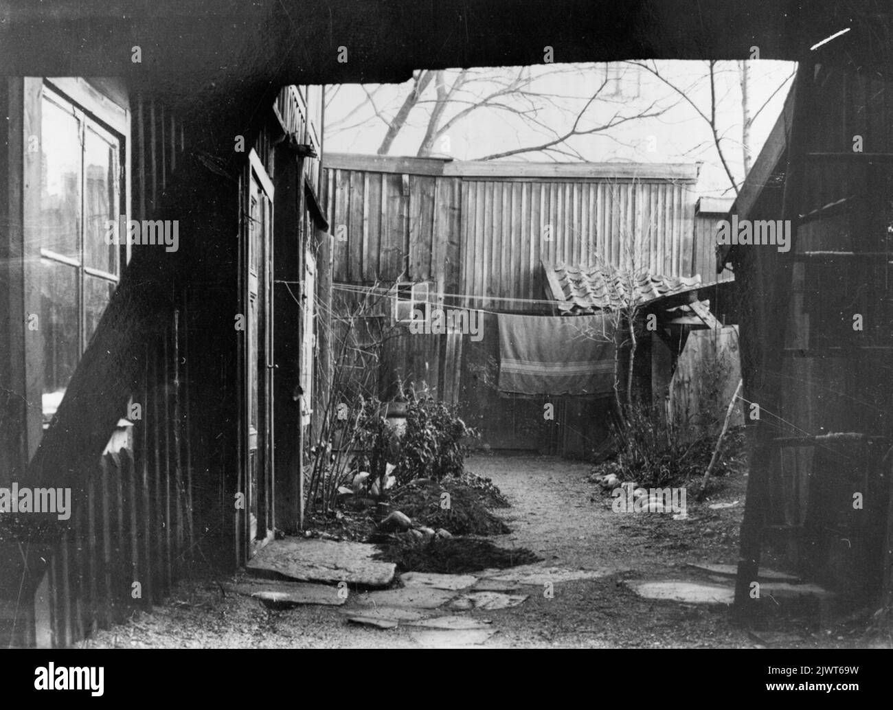 Le quartier Vreten 7, premier bloc 128, Glasmästargränd. Intérieur de la ferme. Kvarteret Vreten 7, första kvarteret 128, Glasmästargränd. Gårdsinteriör. Banque D'Images