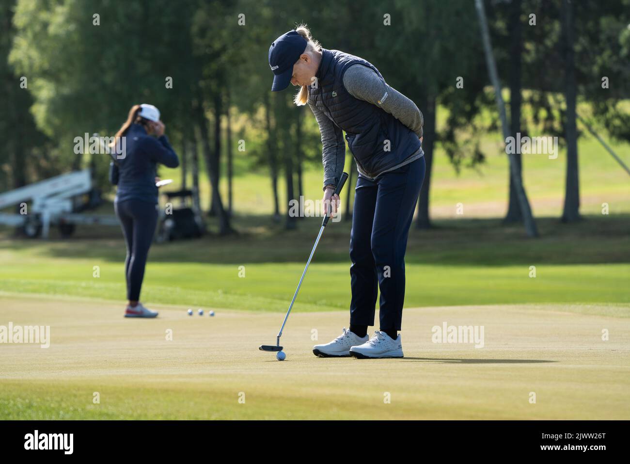 Golf: Åland 100 Ladies Open 2022 final Round, Ladies European Tour. Photo: Rob Watkins/Alay. Photo : joueurs sur le green d'entraînement. Banque D'Images