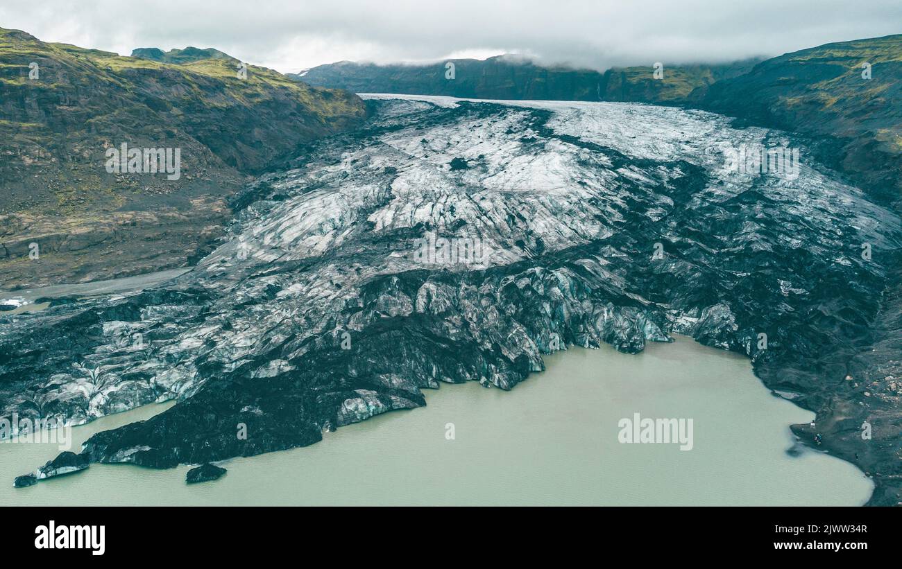 Glacier islandais en été Banque D'Images