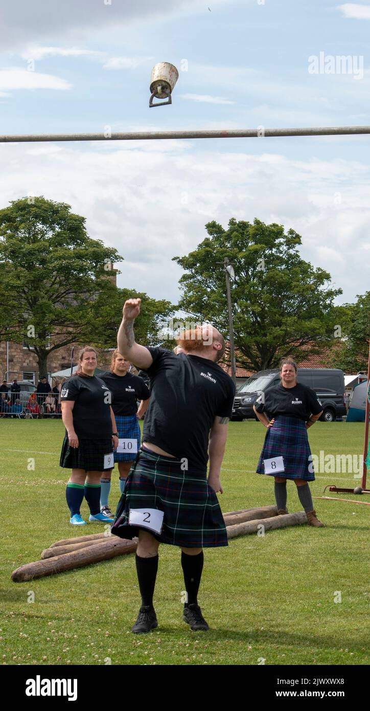 Weight Over the Bar, Highland Games, North Berwick Banque D'Images