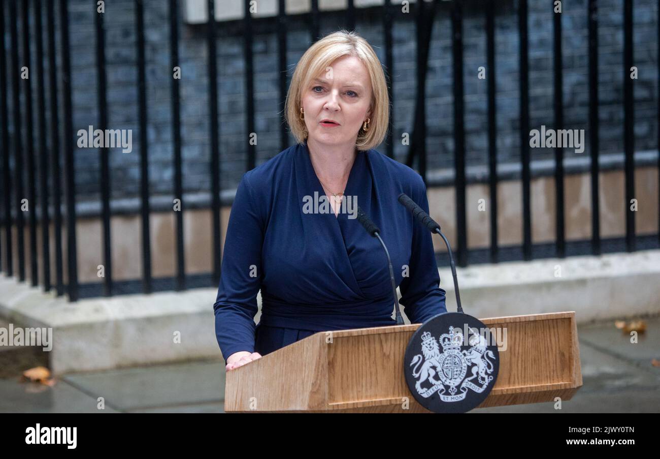 Londres, Angleterre, Royaume-Uni. 6th septembre 2022. LIZ TRUSS parle à l'extérieur de 10 Downing Street comme nouveau Premier ministre du Royaume-Uni après avoir été nommé par la reine Elizabeth II (Credit image: © Tayfun Salci/ZUMA Press Wire) Credit: ZUMA Press, Inc./Alay Live News Banque D'Images