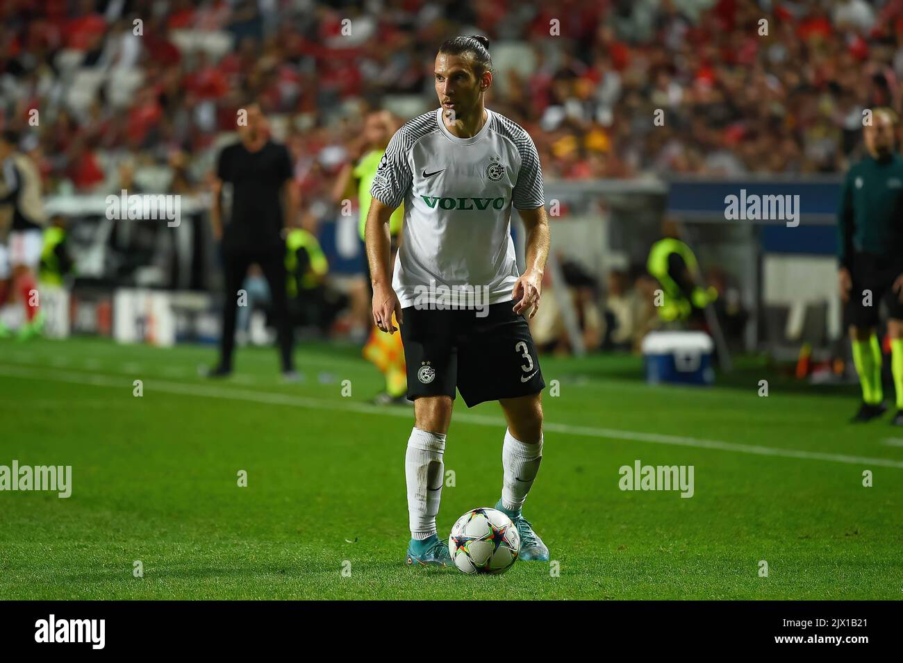 Lisbonne, Portugal. 06th septembre 2022. Sean Goldberg de Maccabi Haifa en action lors du match de football du groupe H de la Ligue des champions de l'UEFA entre SL Benfica et le FC Maccabi Haifa à Estadio da Luz. Score final: SL Benfica 2:0 Maccabi Haifa. Crédit : SOPA Images Limited/Alamy Live News Banque D'Images