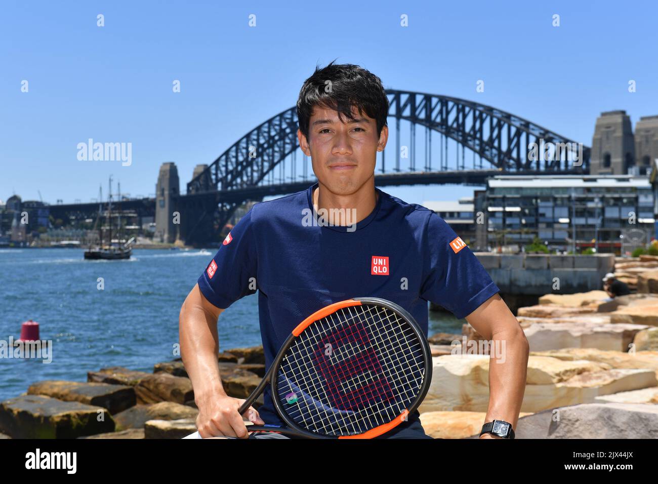 Kei Nishikori, joueur de tennis japonais, à l'occasion d'un événement médiatique en prévision du tournoi d'exposition de tennis de ce soir Fast4 au Centre international des congrès de Sydney, le lundi 9 janvier 2017. (Image AAP/Mick Tsikas) Banque D'Images