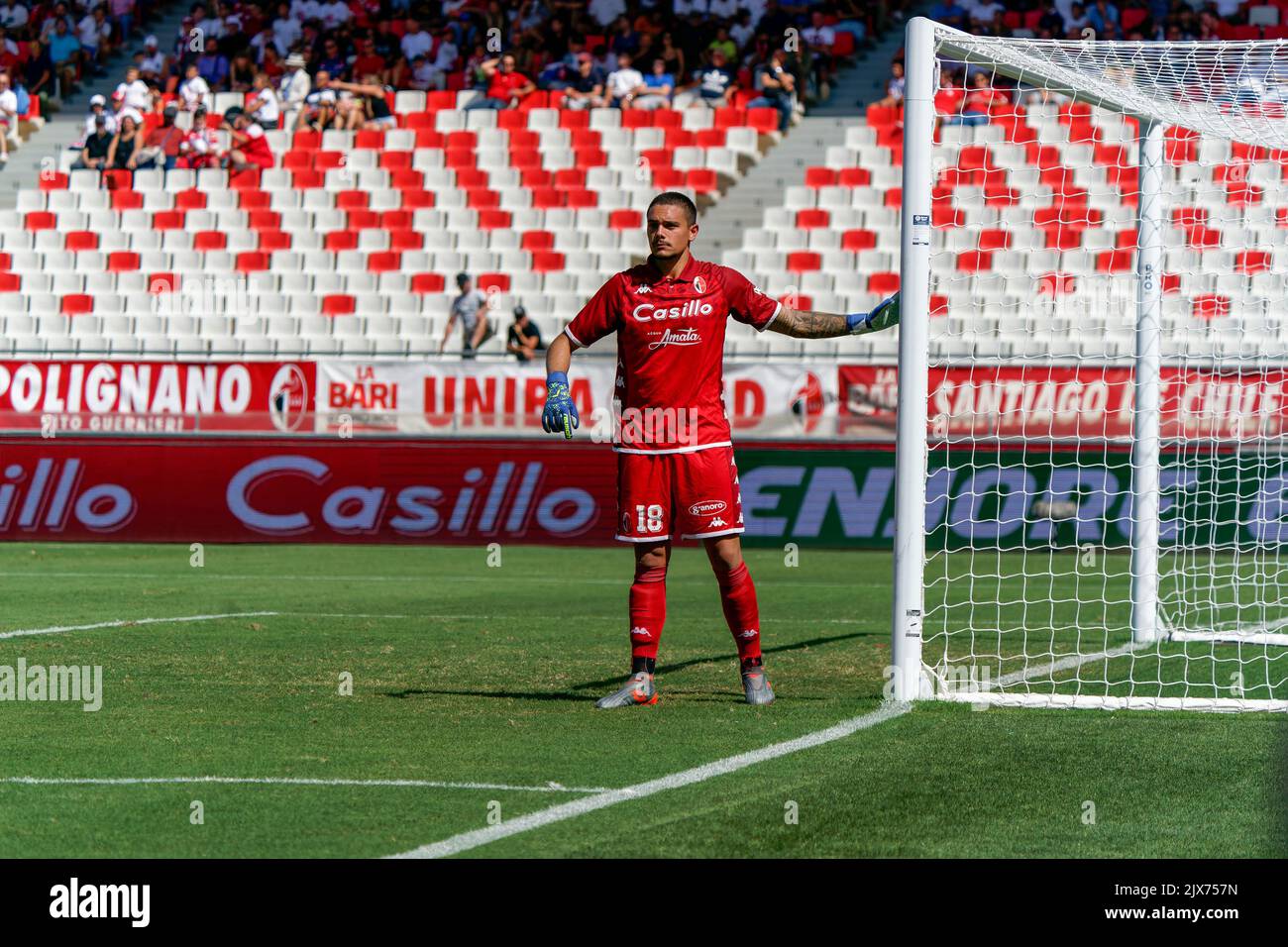 Bari, Italie. 03rd septembre 2022. Elia Caprile (SSC Bari) pendant SSC Bari vs SPAL, match de football italien série B à Bari, Italie, 03 septembre 2022 crédit: Agence de photo indépendante/Alamy Live News Banque D'Images