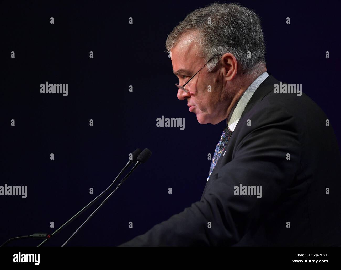 Stephen Wade, ministre de la Santé fantôme de sa, s'exprime à la conférence de la Fédération australienne des infirmières et des sages-femmes au Centre des congrès d'Adélaïde, jeudi, 3 août 2017. (AAP image/David Mariuz) Banque D'Images