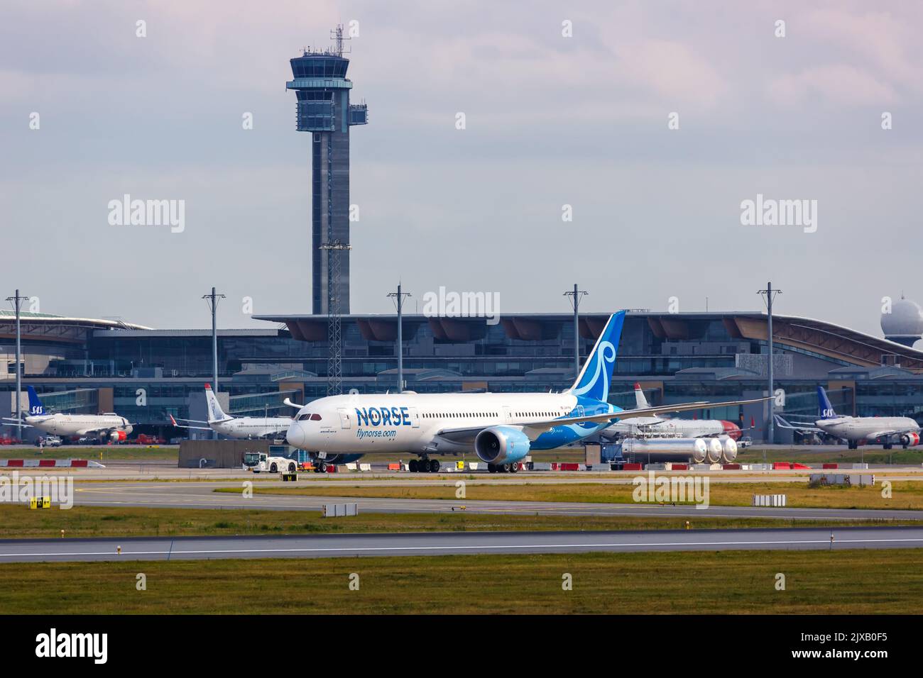 Oslo, Norvège - 15 août 2022: Norse Atlantic Airways Boeing 787-9 Dreamliner à l'aéroport d'Oslo (OSL) en Norvège. Banque D'Images