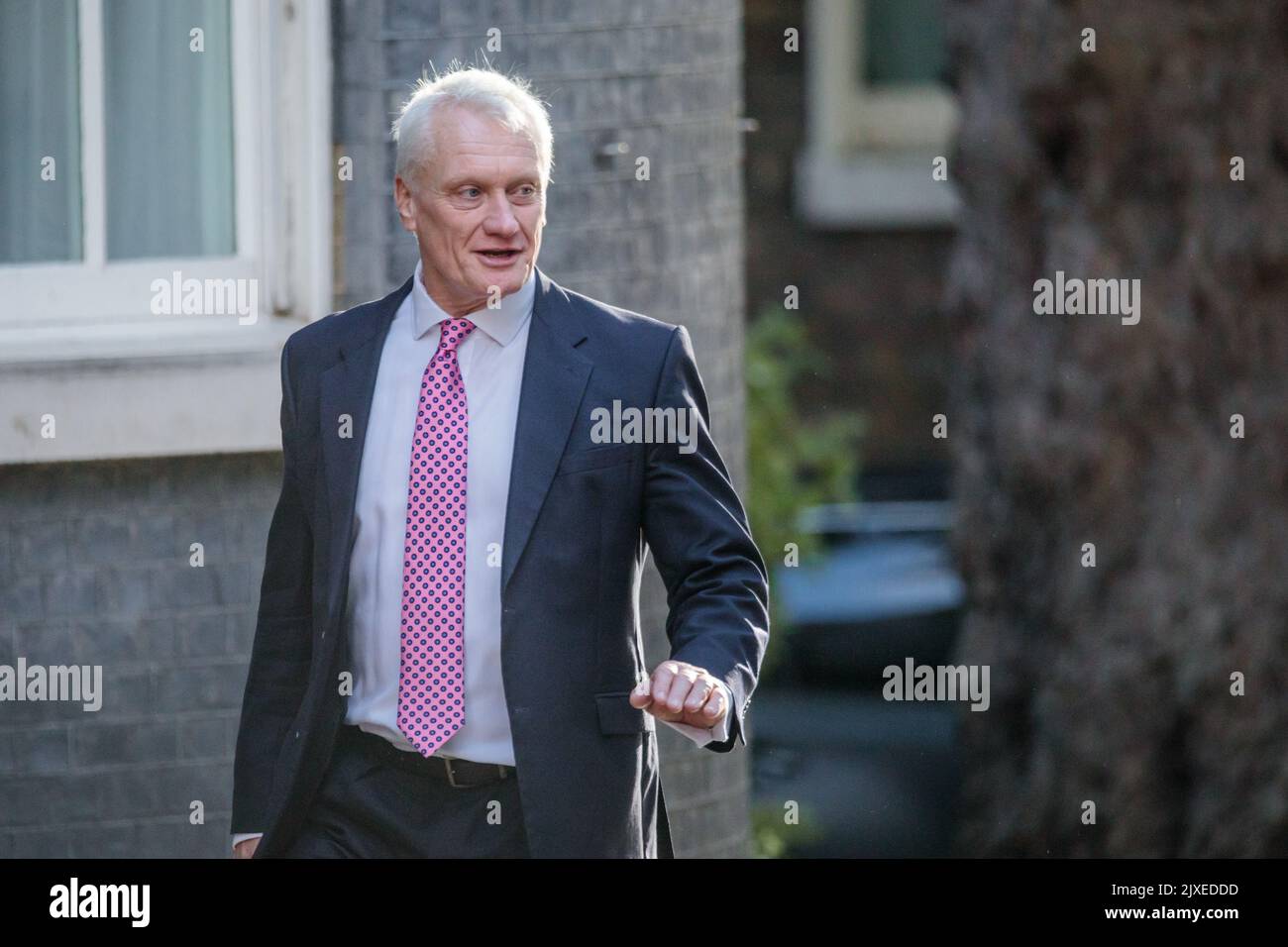 Downing Street, Londres, Royaume-Uni. 7th septembre 2022. Les ministres assistent à la première réunion du Cabinet au 10, rue Downing, depuis que le Premier ministre Liz Truss les a nommés hier soir. Graham Stuart, député, ministre d'État (ministre du climat) au ministère des Affaires, de l'énergie et de la Stratégie industrielle. Crédit: amanda rose/Alamy Live News Banque D'Images