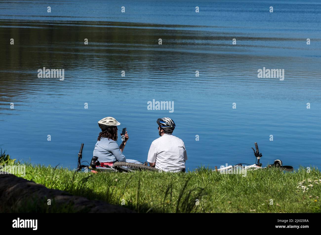 Cyclistes, couple. Banque D'Images