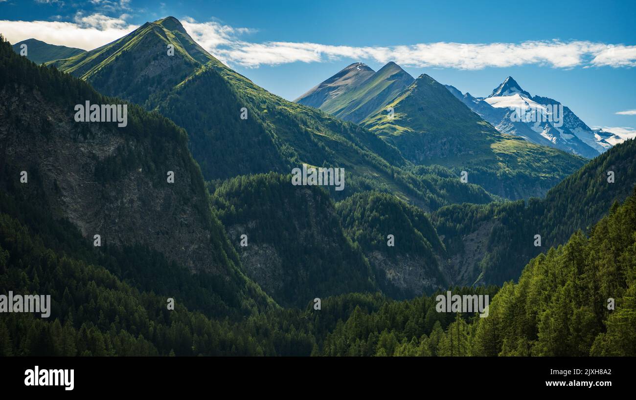 Paysage alpin haut de Grossglockner. Groupe Glockner de la chaîne Hohe Tauern en Autriche. Banque D'Images