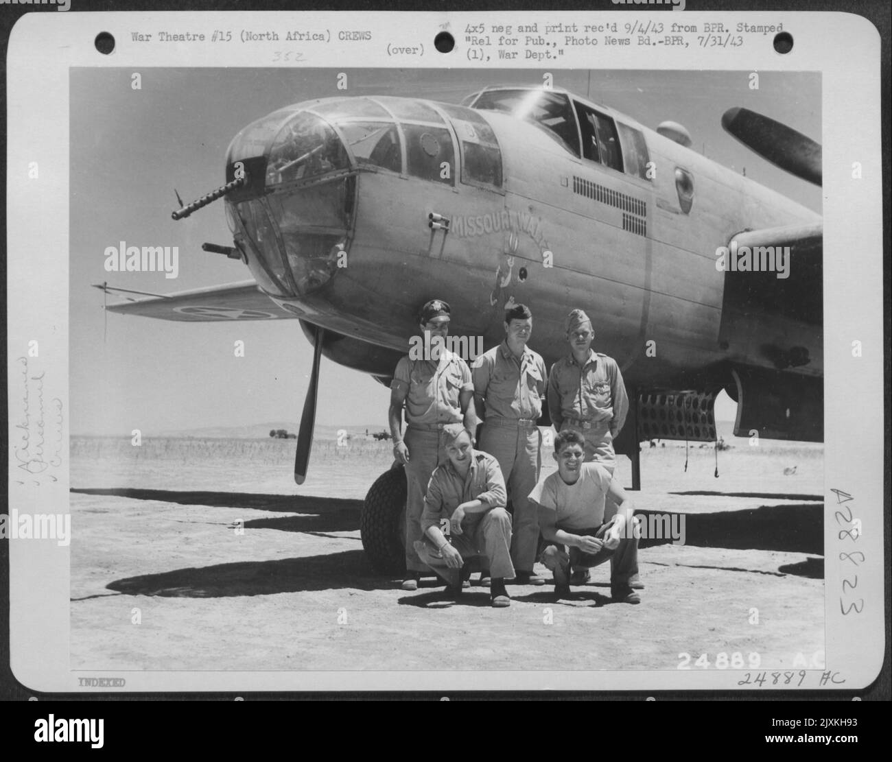 Lockheed Bombadeer D'une base aérienne nord-africaine avancée--13 juillet--illustrée ci ...
