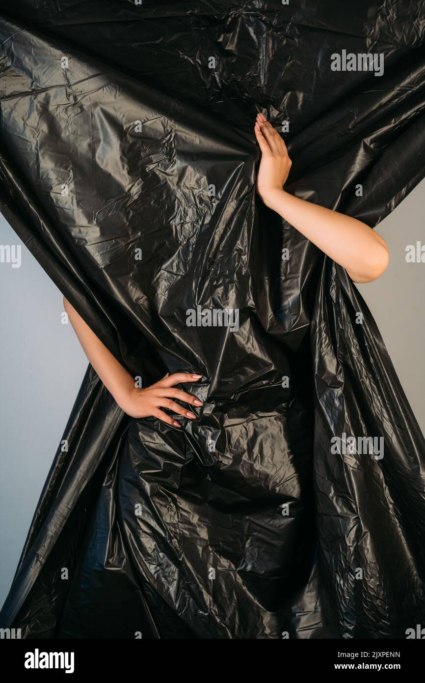 Robe de sac poubelle Banque de photographies et d'images à haute résolution  - Alamy