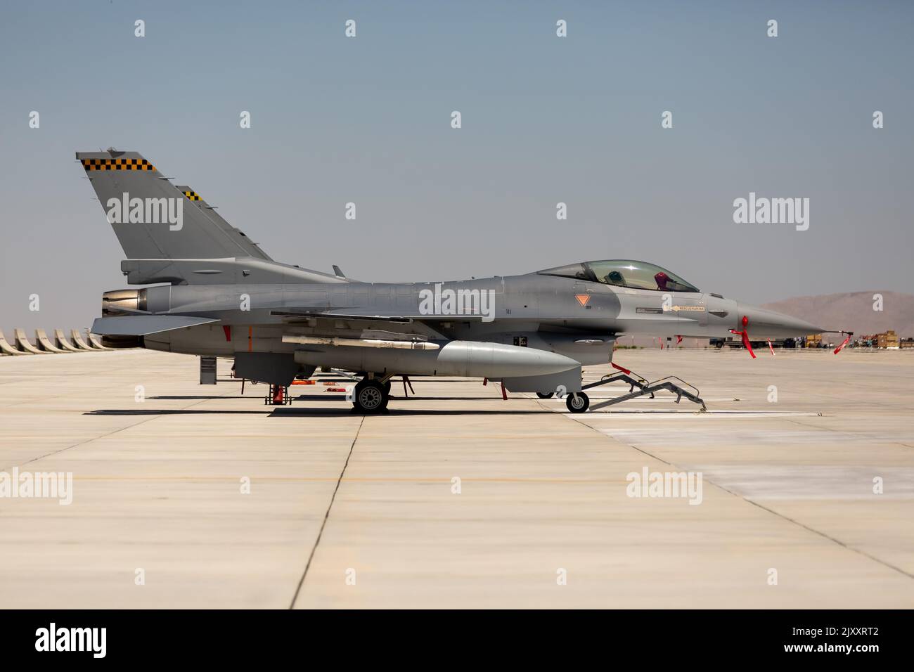 Konya, Turquie - 07 01 2021: Exercice Anatolian Eagle Air Force 2021 F16 avion de chasse en position de transport en Turquie Banque D'Images
