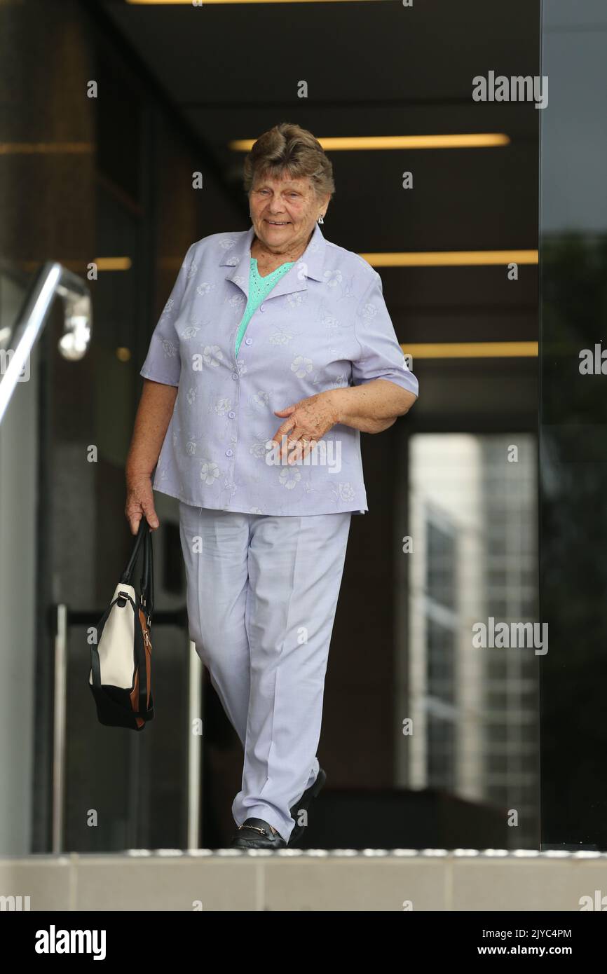Iris Northam assiste à l'enquête sur la disparition de William Tyrrell au tribunal local de Taree, en Nouvelle-Galles du Sud, mercredi, 11 mars 2020. William Tyrrell a disparu d'une propriété de Kendall appartenant à ses grands-parents nourriciers sur 12 septembre 2014. (AAP image/Nathan Edwards) PAS D'ARCHIVAGE ** USAGE STRICTEMENT ÉDITORIAL SEULEMENT ** Banque D'Images