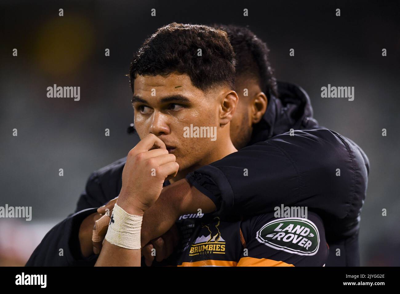 Noah Lolesio des Brumbies réagit lors de la finale du Super Rugby entre les BRUMBIES ACT et les Reds du Queensland au stade GIO à Canberra, samedi, 19 septembre 2020. (AAP IMAGE/LUKAS COCH) PAS D'ARCHIVAGE, USAGE ÉDITORIAL SEULEMENT ** USAGE STRICTEMENT ÉDITORIAL SEULEMENT, PAS D'UTILISATION COMMERCIALE, PAS DE LIVRES ** Banque D'Images