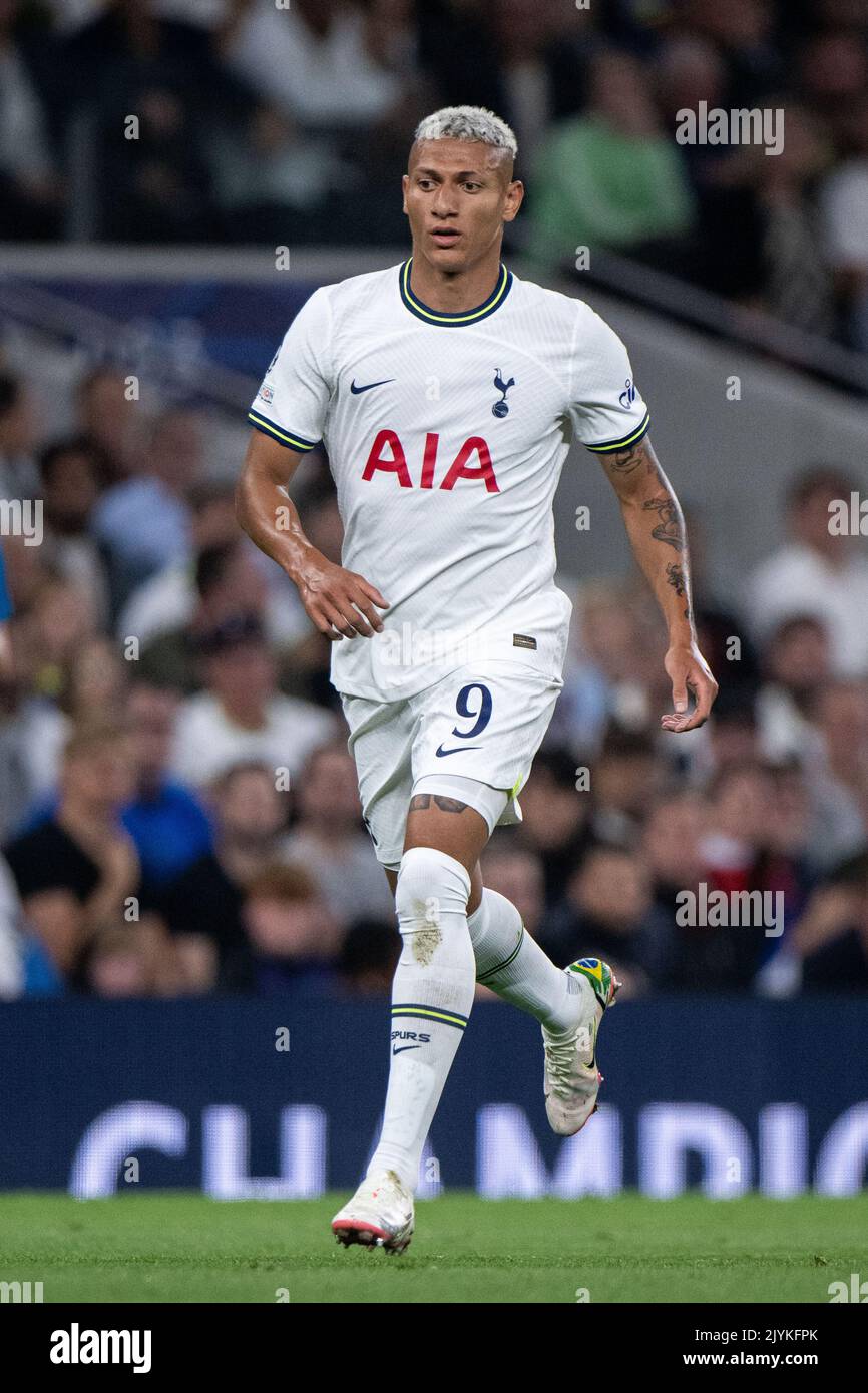LONDRES, ANGLETERRE - SEPTEMBRE 07 : Richarlison de Tottenham Hotspur pendant le match du groupe D de la Ligue des champions de l'UEFA entre Tottenham Hotspur et Olympipcommuniqué Banque D'Images