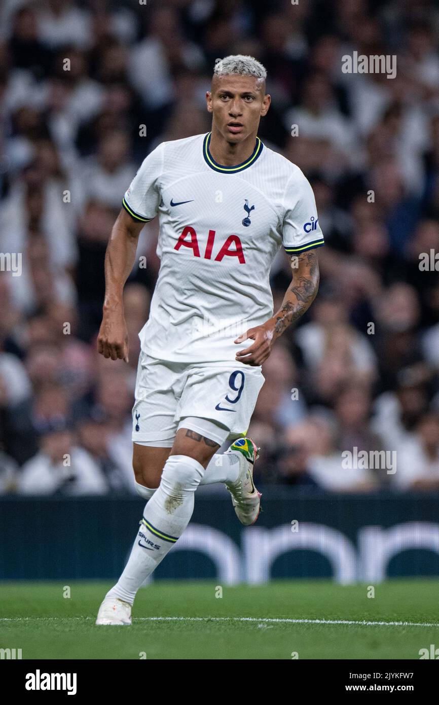 LONDRES, ANGLETERRE - SEPTEMBRE 07 : Richarlison de Tottenham Hotspur pendant le match du groupe D de la Ligue des champions de l'UEFA entre Tottenham Hotspur et Olympipcommuniqué Banque D'Images