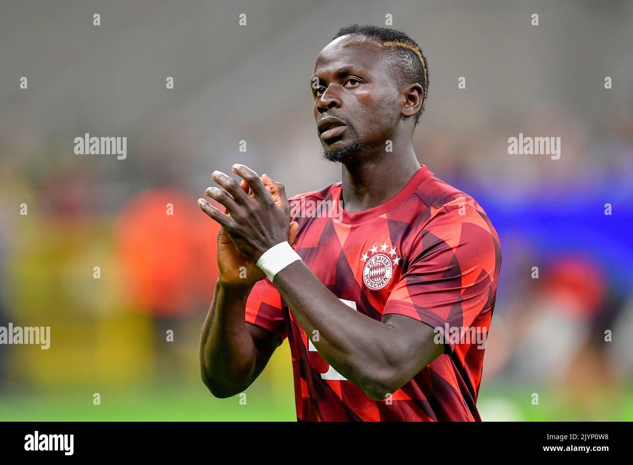 Milan, Italie. 07th septembre 2022. Sadio Mane du Bayern Munich s'échauffe avant le match de l'UEFA Champions League entre l'Inter et le Bayern Munich au Giuseppe Meazza à Milan. (Crédit photo : Gonzales photo/Alamy Live News Banque D'Images