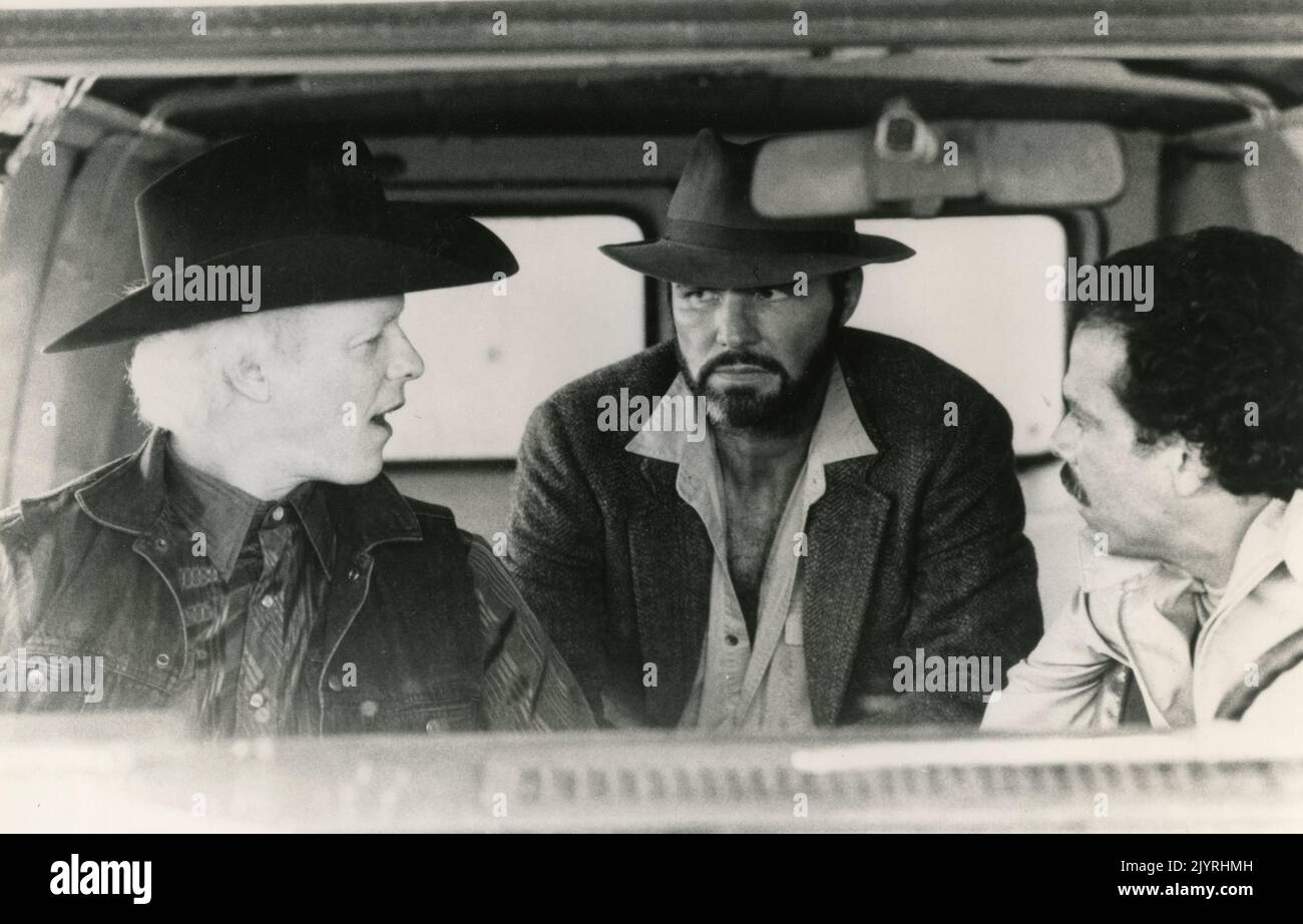 Acteurs Dar Robinson, Burt Reynolds et Jose Perez dans le film Stick, USA 1985 Banque D'Images