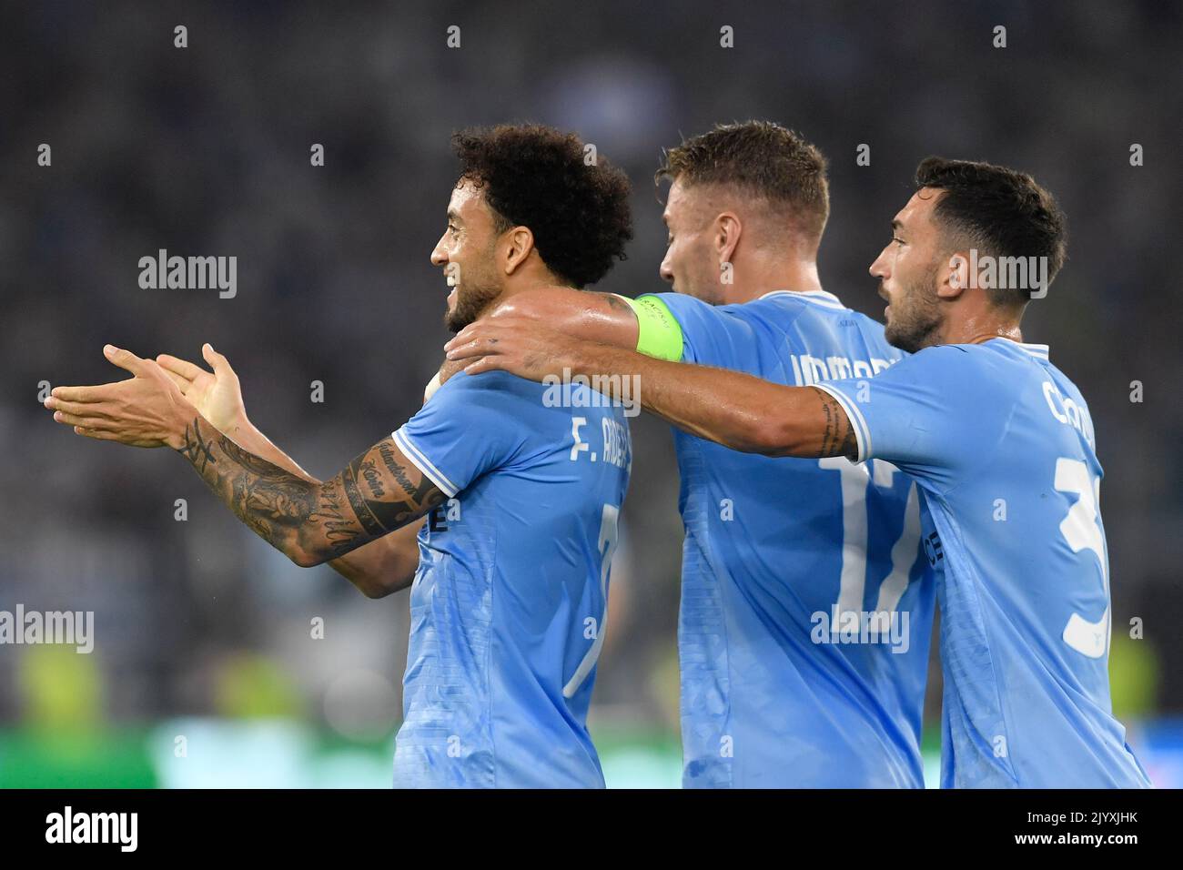 Roma, Italie. 08th septembre 2022. Felipe Anderson de SS Lazio fête avec Ciro immobile après avoir obtenu le but de 1-0 lors du match de football du groupe F de l'Europa League entre SS Lazio et Feyenoord au stade Olimpico à Rome (Italie), 8 septembre 2022. Photo Antonietta Baldassarre/Insidefoto crédit: Insidefoto di andrea staccioli/Alamy Live News Banque D'Images