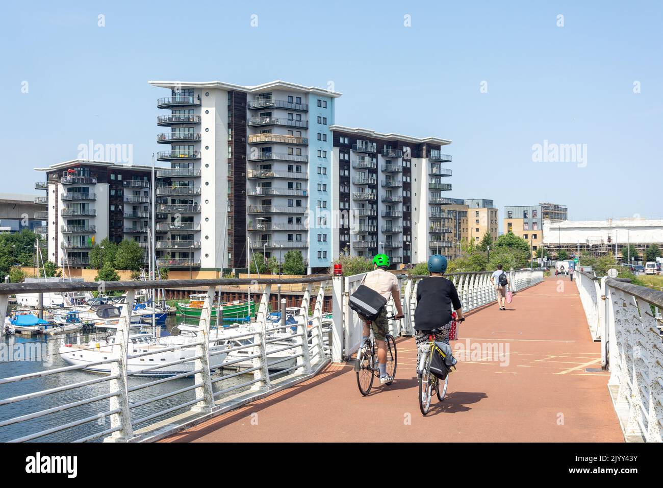 Passerelle de Penarth à Cardiff Marina, ville de Cardiff (Caerdydd), pays de Galles (Cymru), Royaume-Uni Banque D'Images