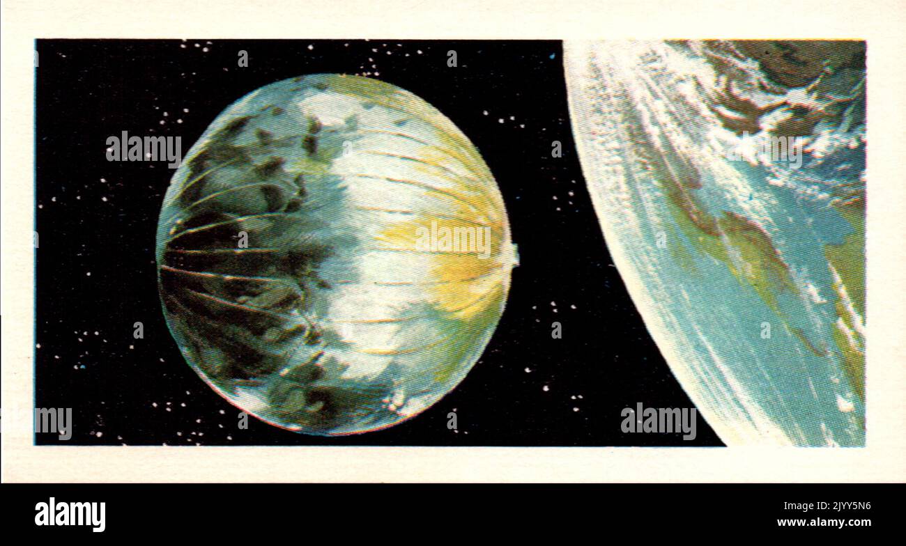 D'une série de cartes pour Brooke Bond Tea; 1973; 'la course dans l'espace', illustré par David Lawson; image en couleur illustrée du satellite de communication Echo I (Une série de 50 cartes, no 5). Banque D'Images