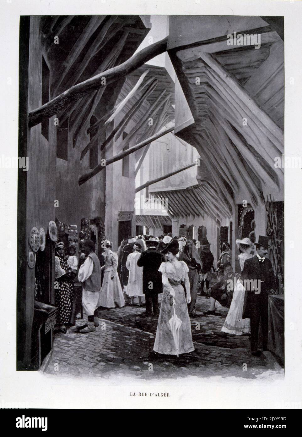 Exposition universelle (Foire mondiale) Paris, 1900; Photographie noir et blanc d'une scène de rue de la rue Alger (exposition algérienne). Banque D'Images