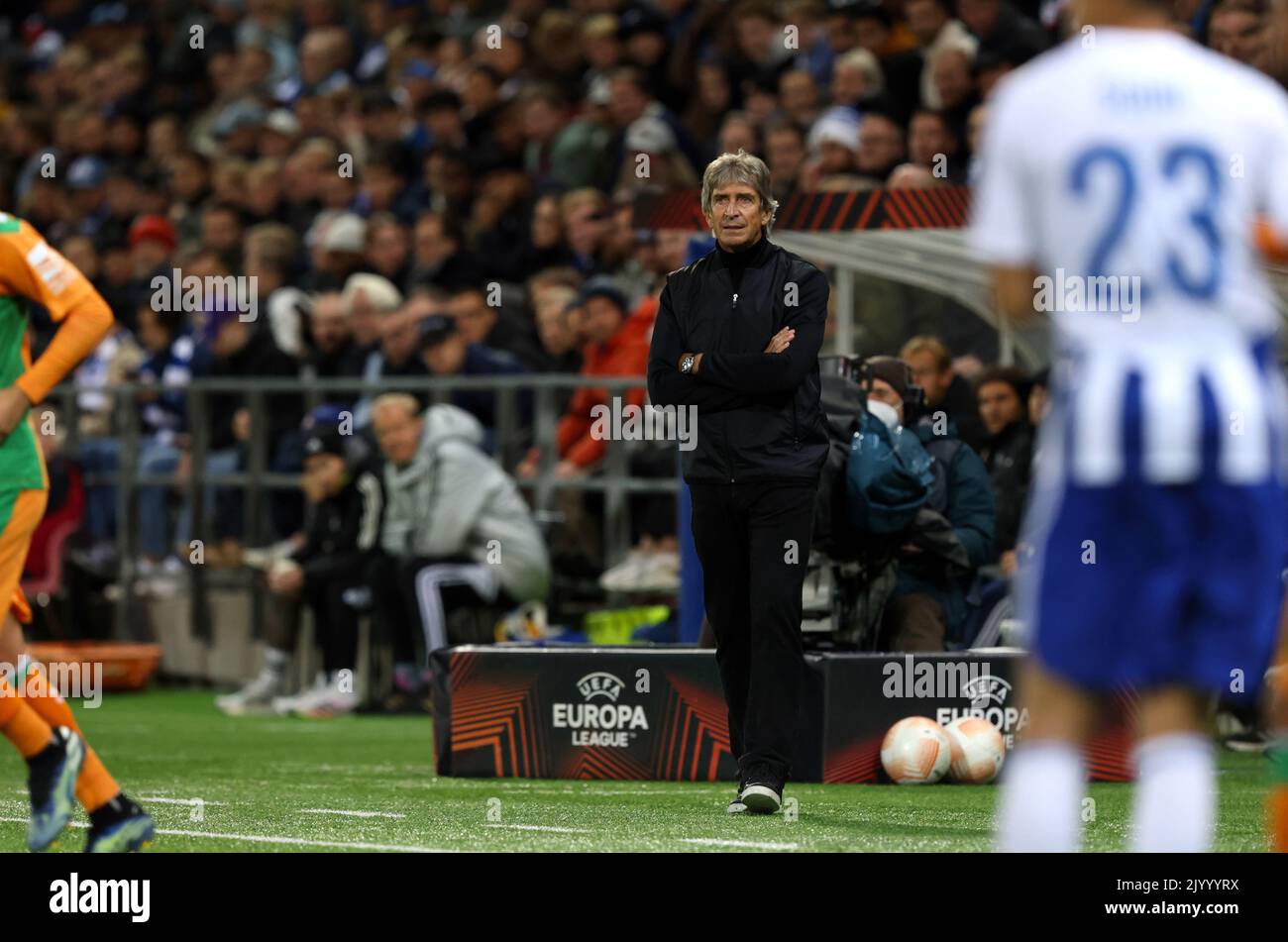 8 septembre 2022, Bolt Arena, Helsinki UEFA Europa League 2022-23 HJK Helsinki - Real Betis Balompi Coach Manuel Pellegrini - Betis Credit: Juha Tamminen/AFLO/Alamy Live News Banque D'Images