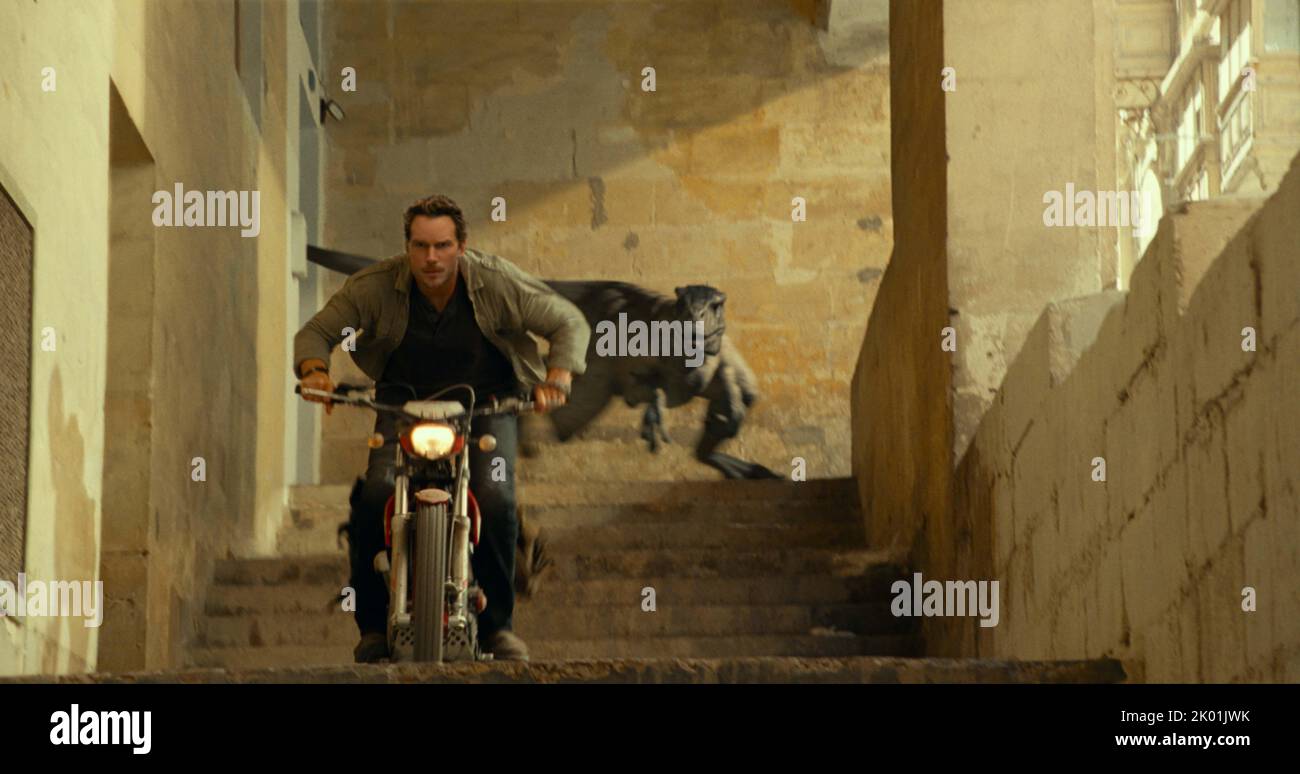 JURASSIC WORLD DOMINION (2022) CHRIS PRATT COLIN TREVORROW (DIR) UNIVERSAL PICTURES/MOVIESTORE COLLECTION Banque D'Images