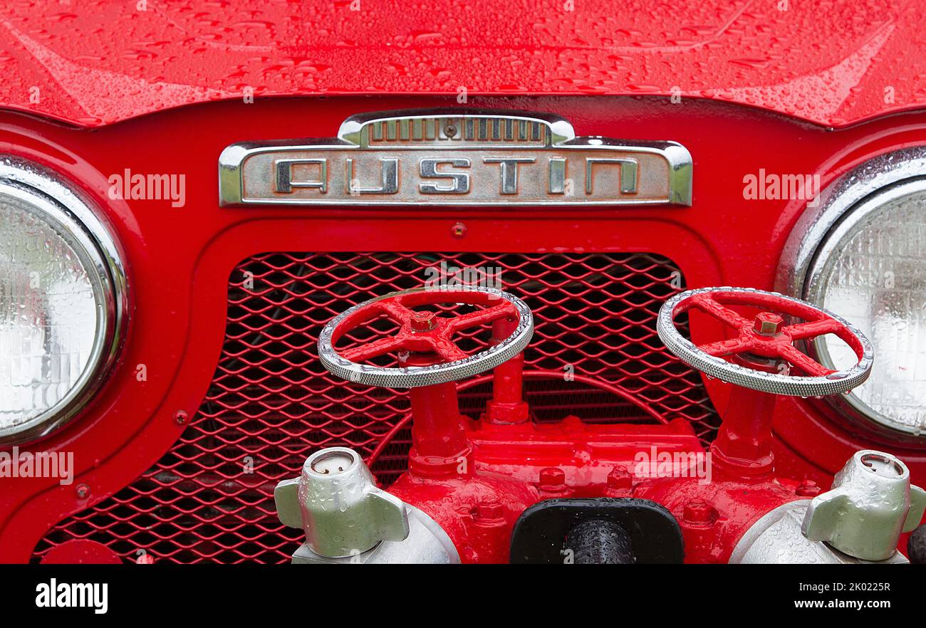 Badge Austin Fire Truck, grille de radiateur, vannes de pompe et lampes Banque D'Images