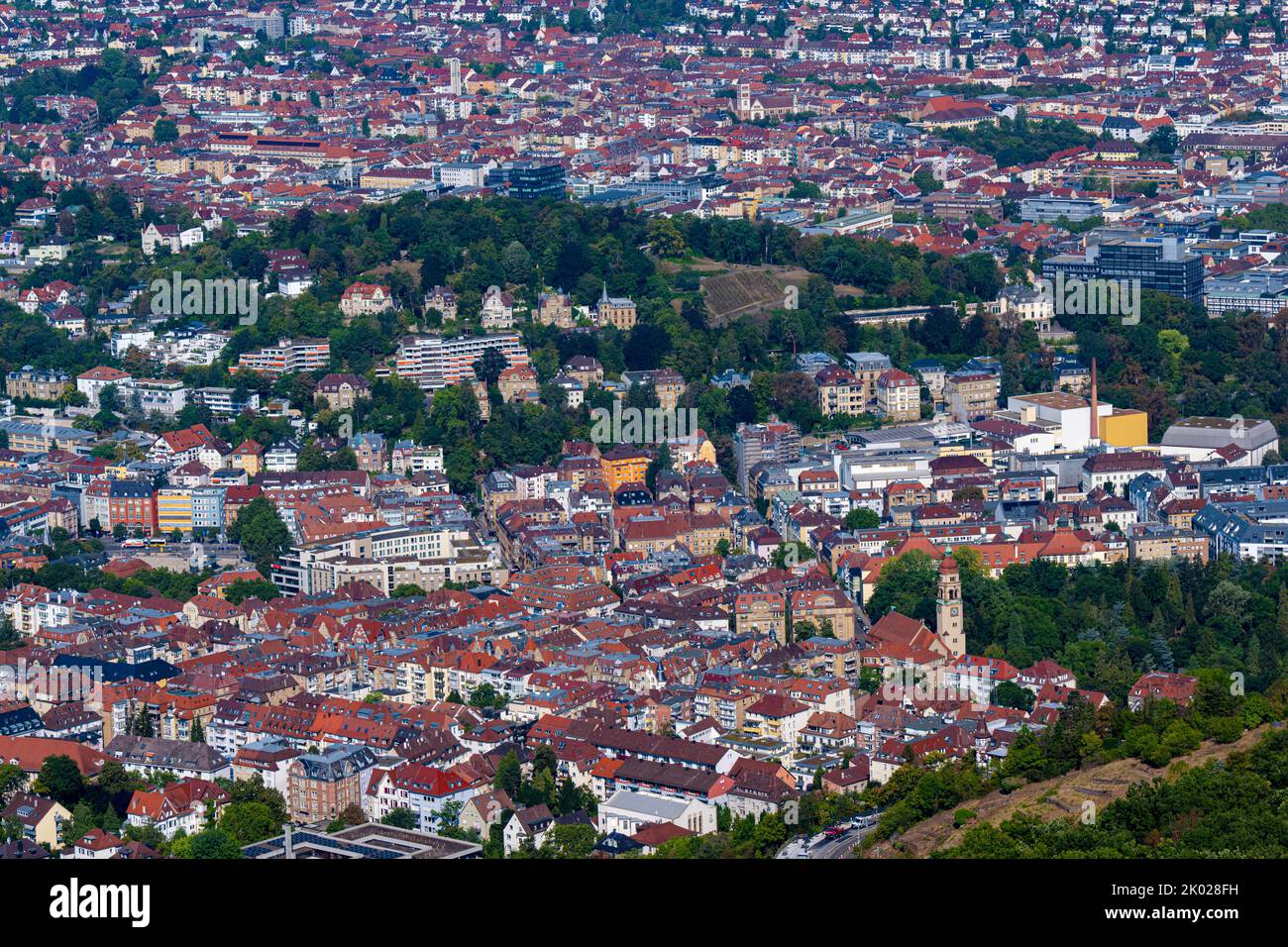 Vue sur le centre-ville de Stuttgart (vue sur Heslach à Karlshöhe, derrière Stuttgart-West) depuis la plate-forme de la tour de télévision. Bade-Wurtemberg, Allemagne, Europe Banque D'Images