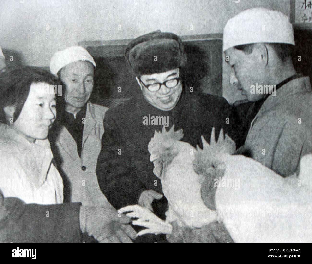 Kim il Sung à la ferme avicole. 1967. Banque D'Images