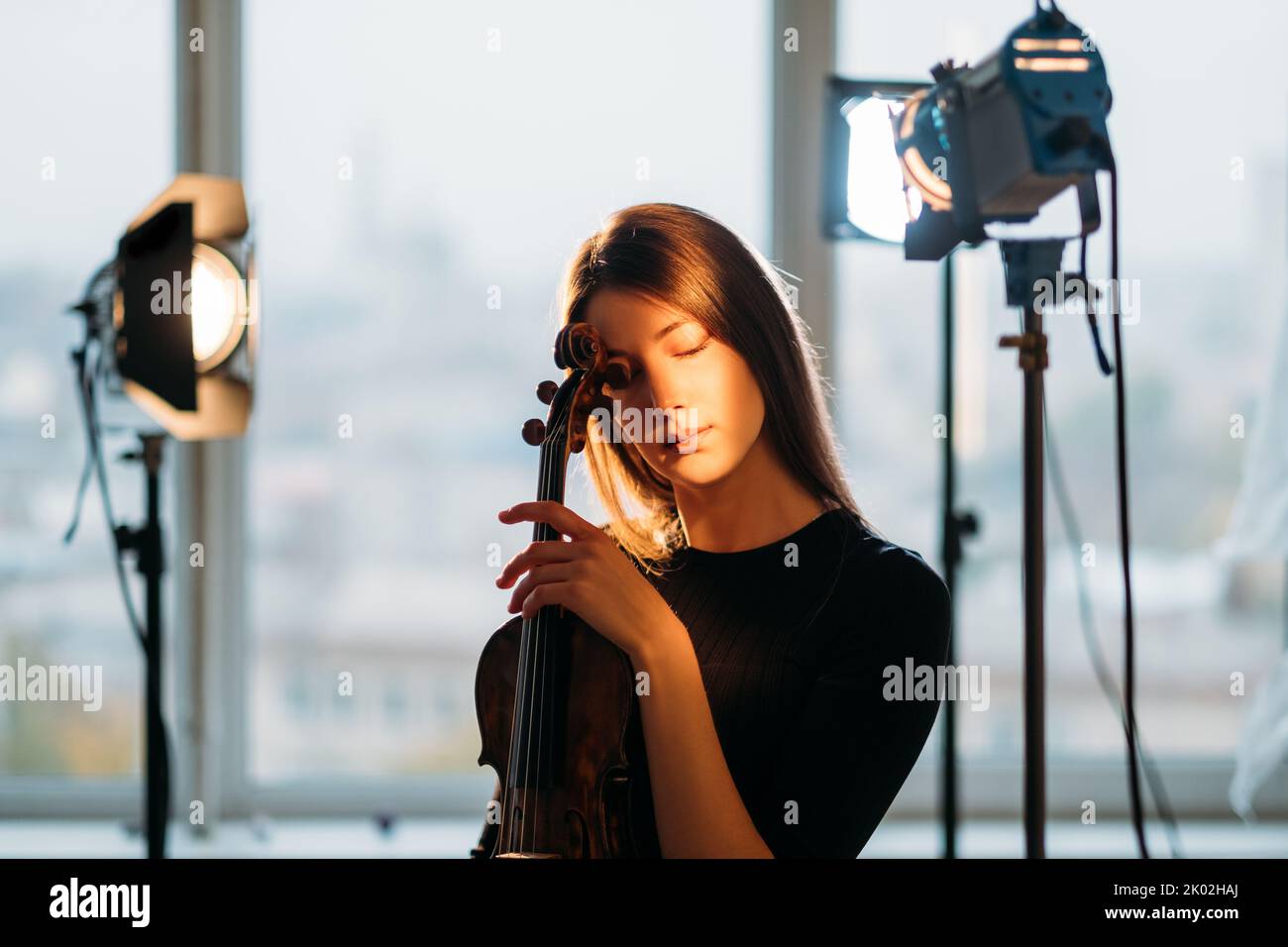 amateur féminin de photographie de portrait en studio Banque D'Images