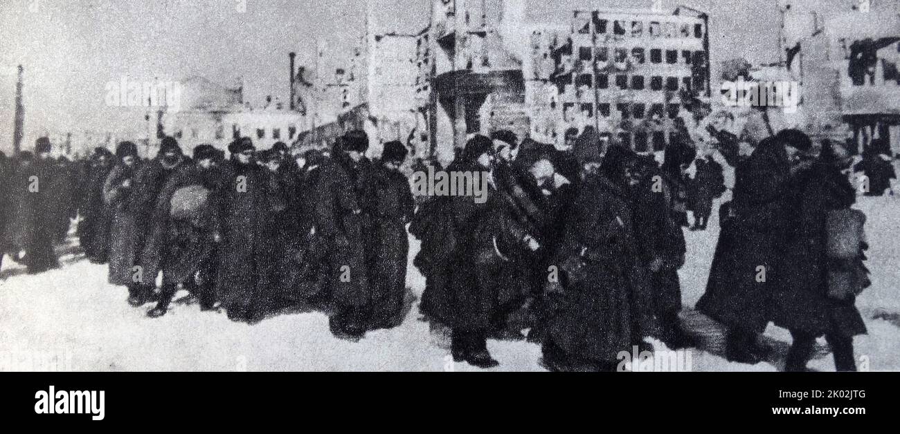 Soldats et officiers nazis capturés à Stalingrad. Février 1943 Banque D'Images