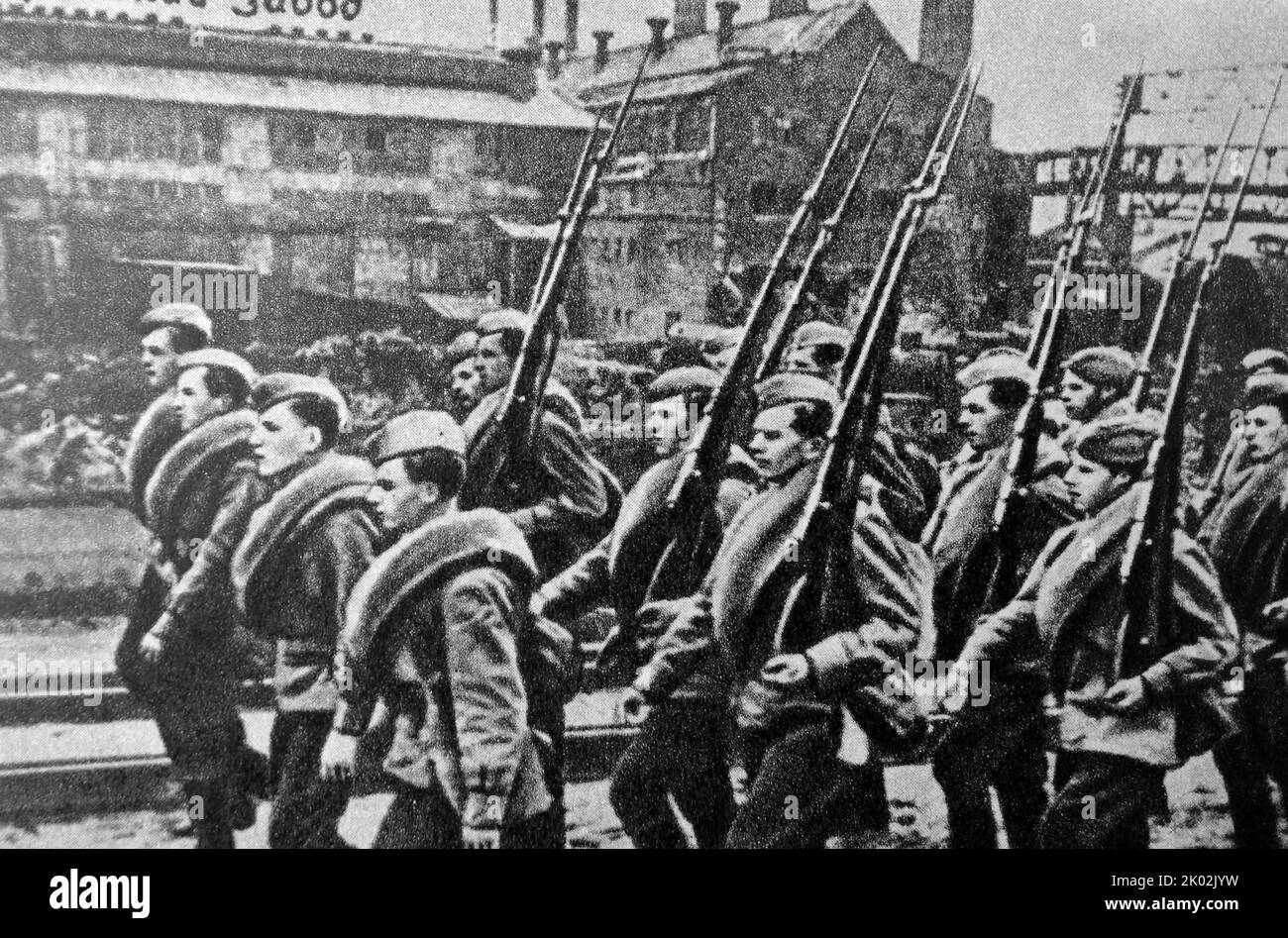 Les chars soviétiques se rendent sur le champ de bataille. Juin 1941 Banque D'Images