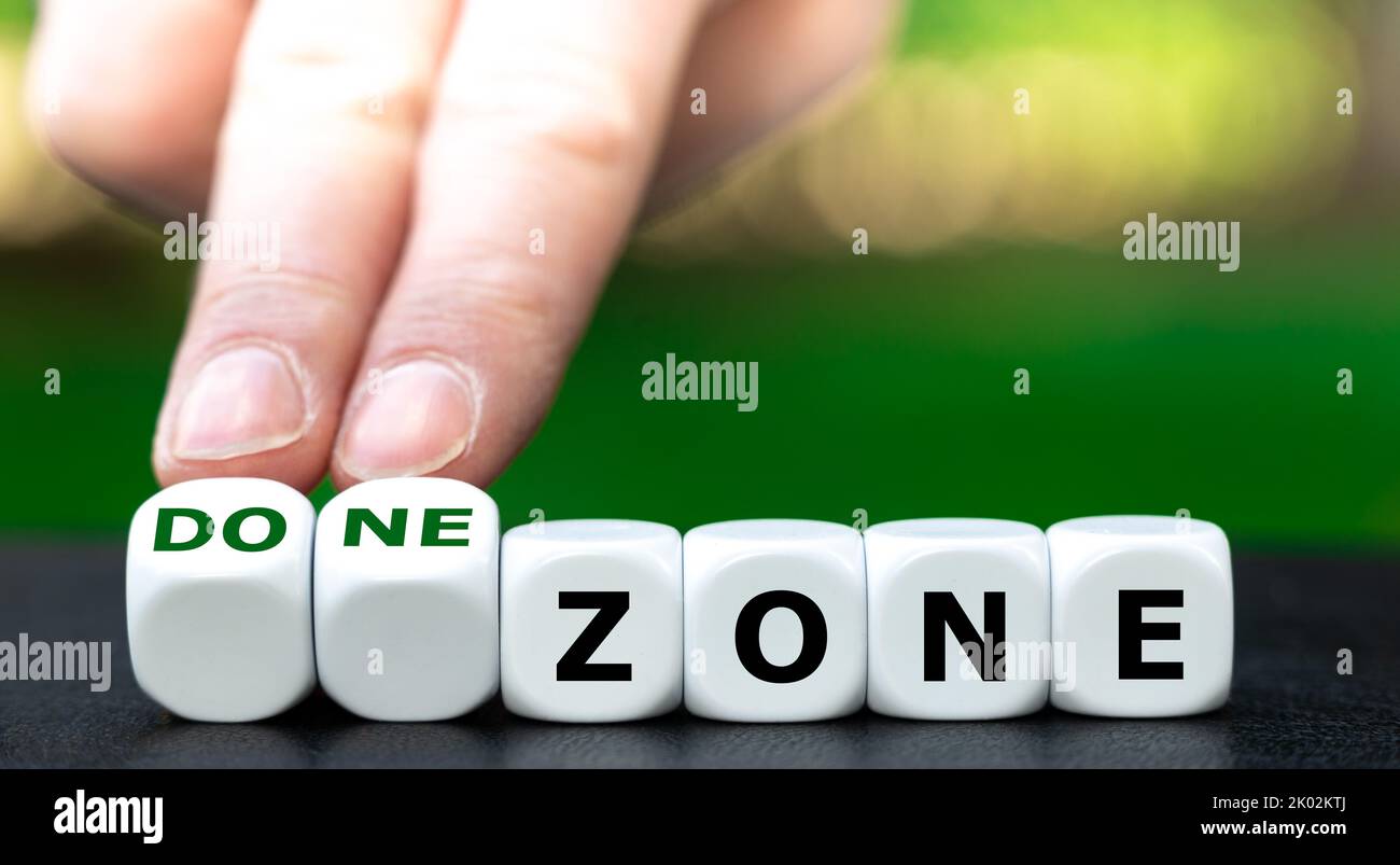 Les mots forment l'expression 'zone one'. Banque D'Images