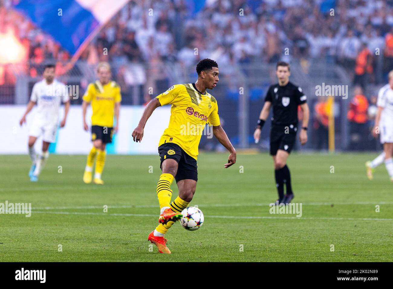 Dortmund, Allemagne. 06th, septembre 2022. Jude Bellingham (22) de Dortmund vu lors du match de l'UEFA Champions League entre Dortmund et le FC Copenhague au parc signal Iduna à Dortmund. (Crédit photo: Gonzales photo - Dejan Obretkovic). Banque D'Images