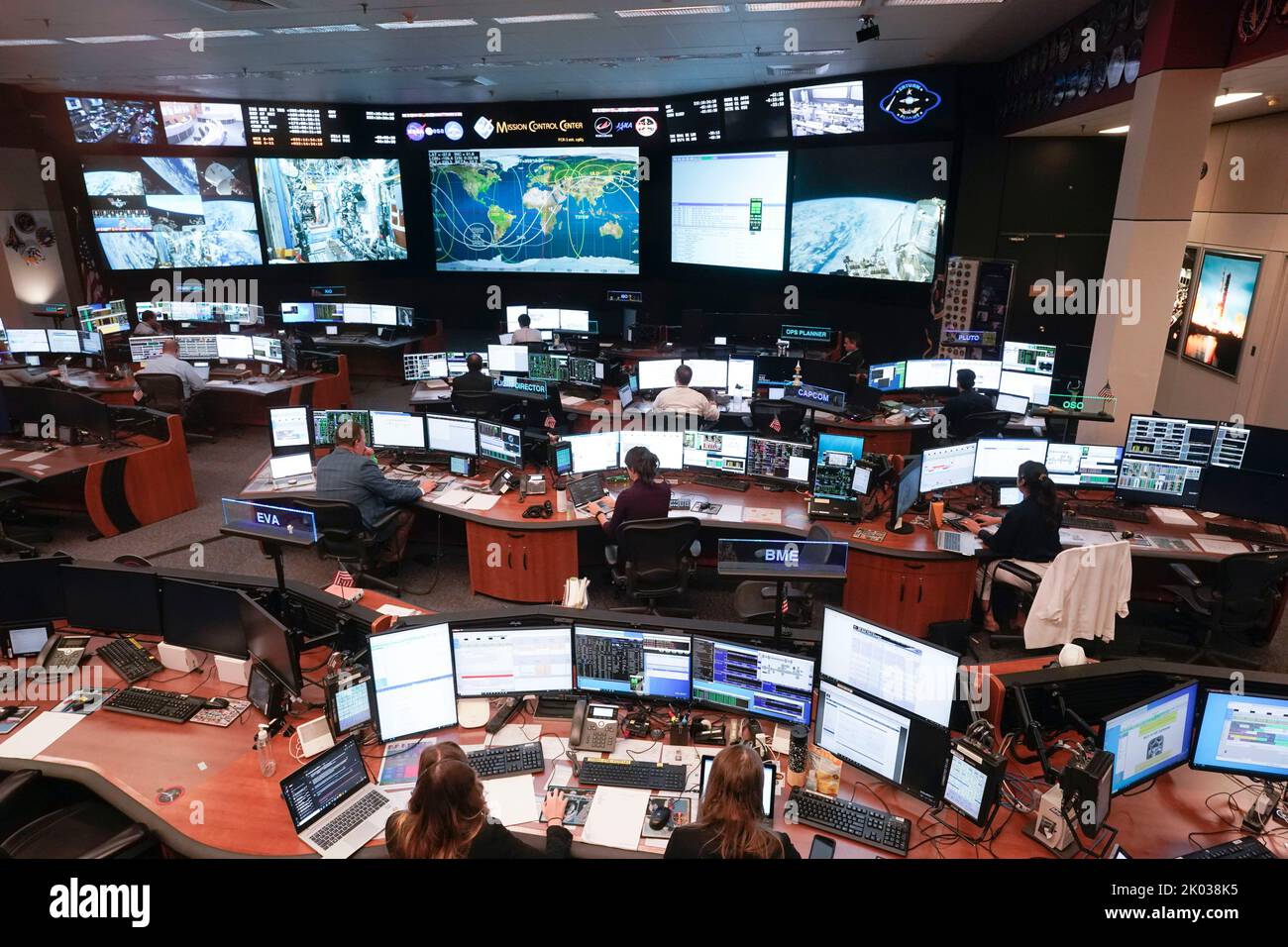 Houston Texas États-Unis, 9 septembre 2022 : spécialistes de mission au Centre de contrôle de mission de la Station spatiale internationale (ISS). Crédit : Bob Daemmrich/Alay Live News Banque D'Images