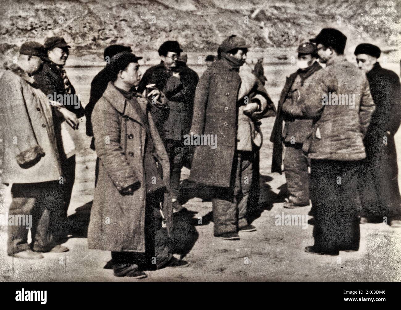 Une photo de groupe (de Nei Rongzhen, Zhang Wentian, Li Fuchun, Ren