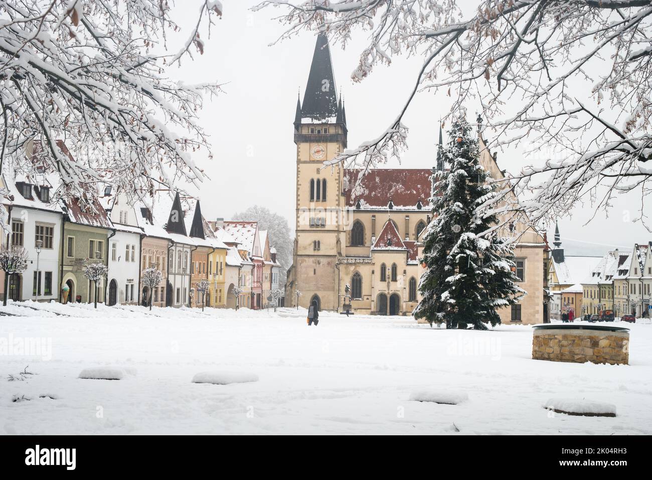 Bardejov, Slovaquie. Basilique saint-Aegidius, Egidio. Situé sur la place Radnicne Namestie. Ville classée au patrimoine mondial de l'UNESCO. Gothique, Renaissance. Banque D'Images