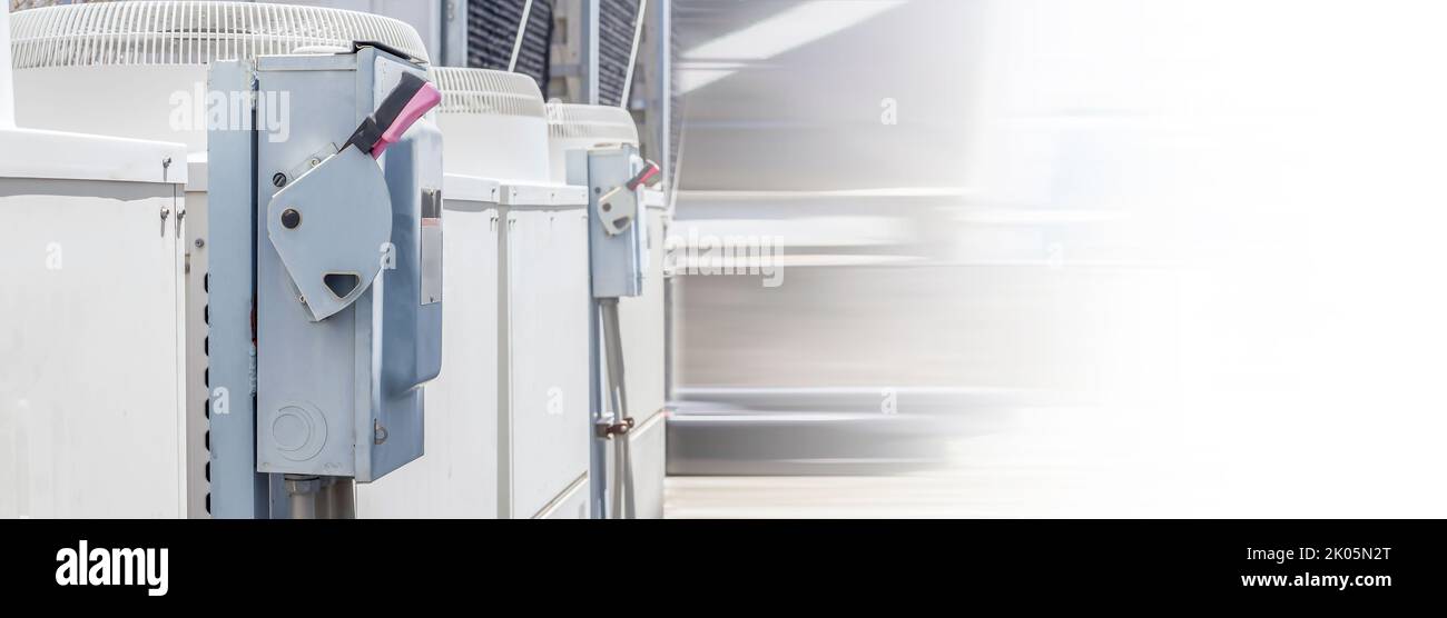 boîtier de sécurité électrique sur arrière-plan isolé.commande de commutation électrique principale. Banque D'Images