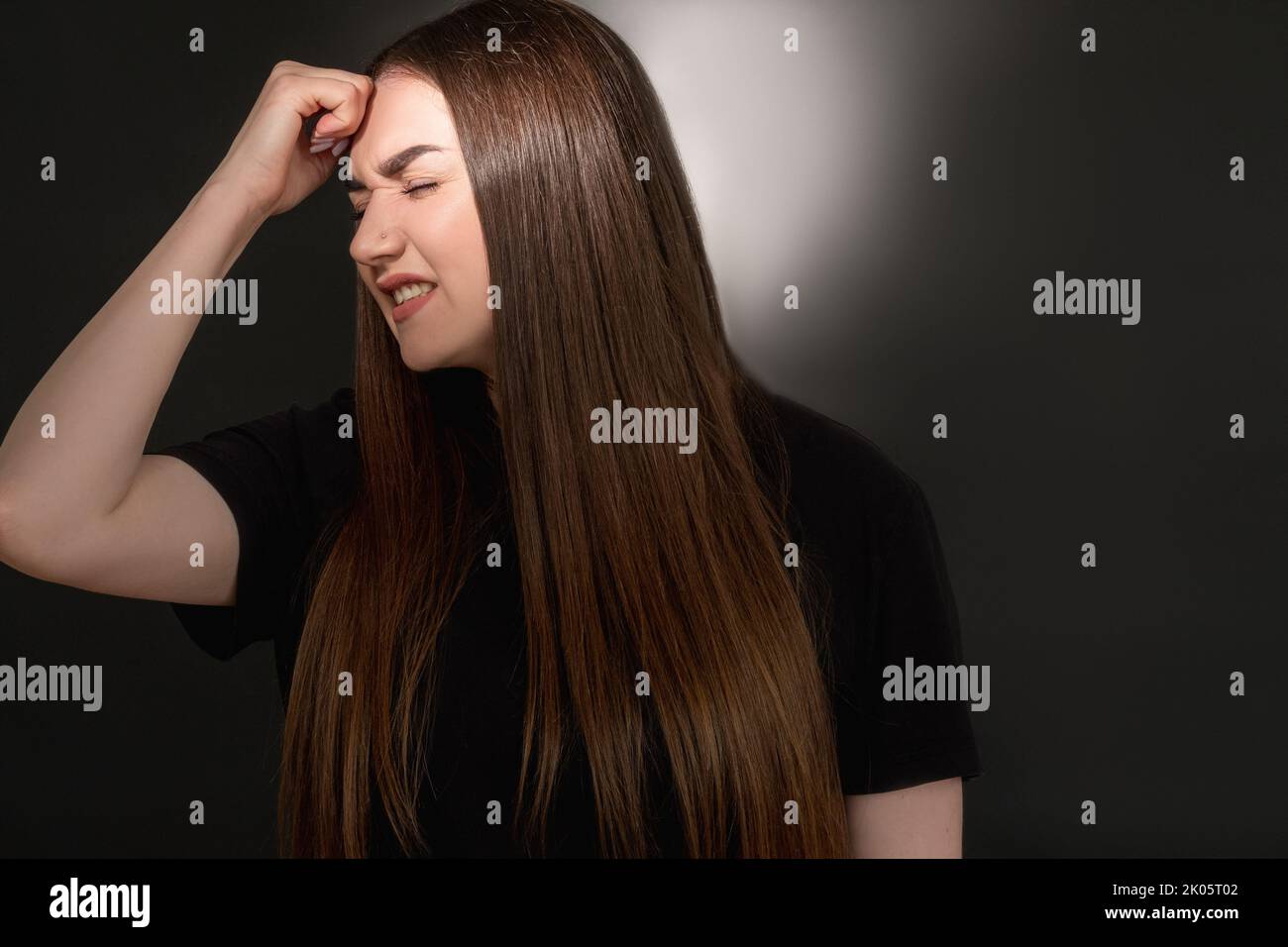 portrait de femme blessée violence domestique frustrée Banque D'Images