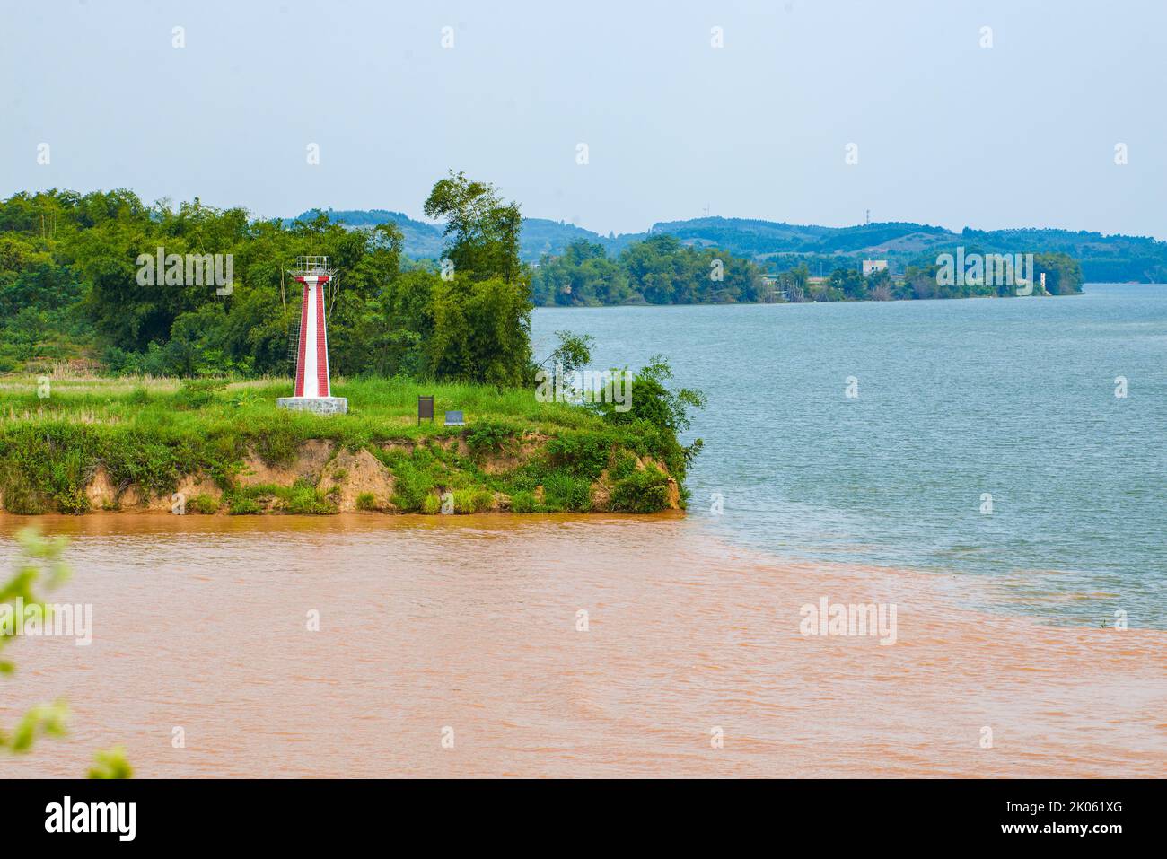 Sanjiangkou, Nanning, Guangxi, Chine, la ligne de division où se rencontrent les deux rivières Banque D'Images