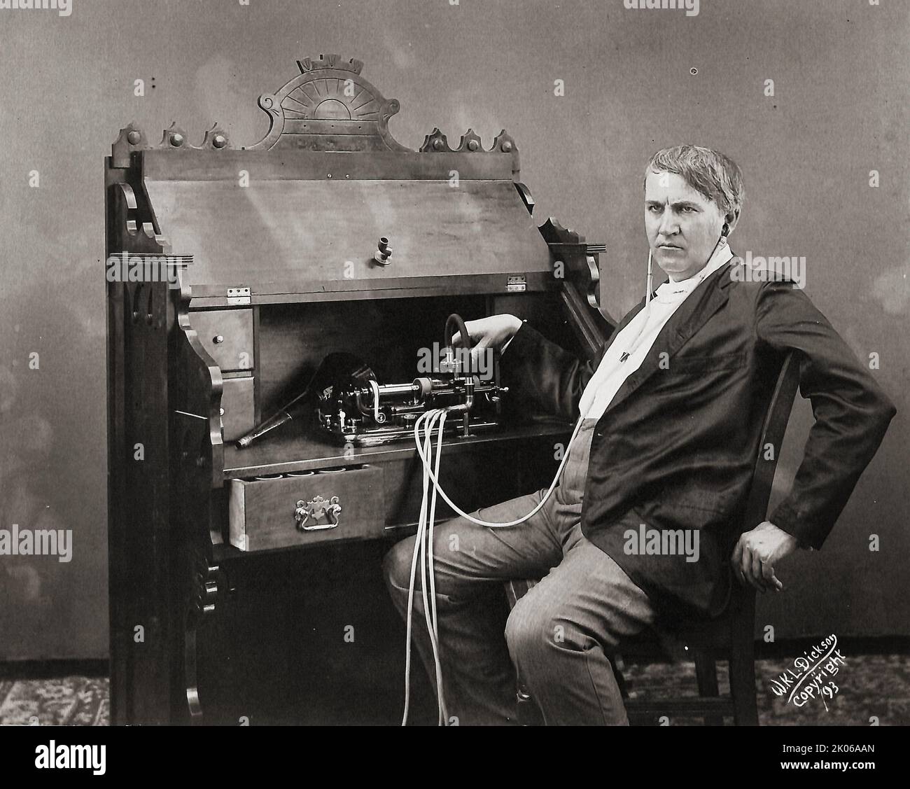 Portrait de Thomas Edison avec phonographe cylindrique. 1893. Banque D'Images
